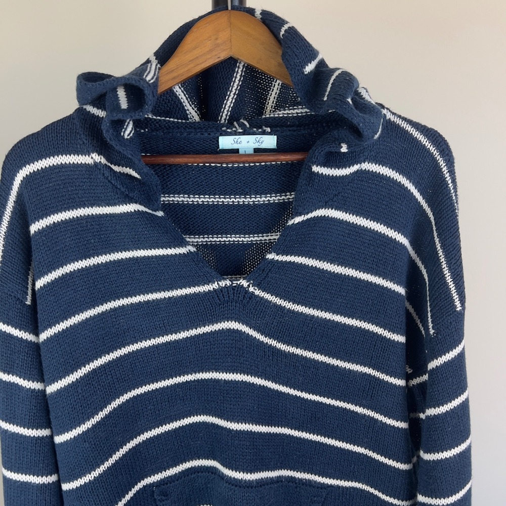 She + Sky Womens Large Navy Blue White Striped Hooded Knit Pullover Sweater